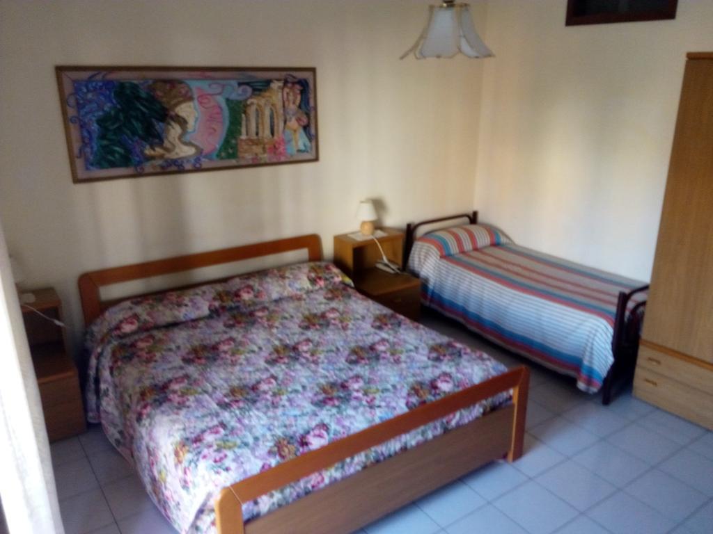 Hotel Eliseo Giardini Naxos Luaran gambar